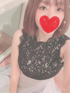 新人・みかこ