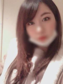 新人・つぐみ